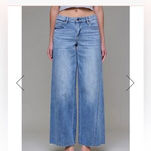 Hidden Nori Medium Light Forward Seams Mid Rise Extra Wide Leg Jeans